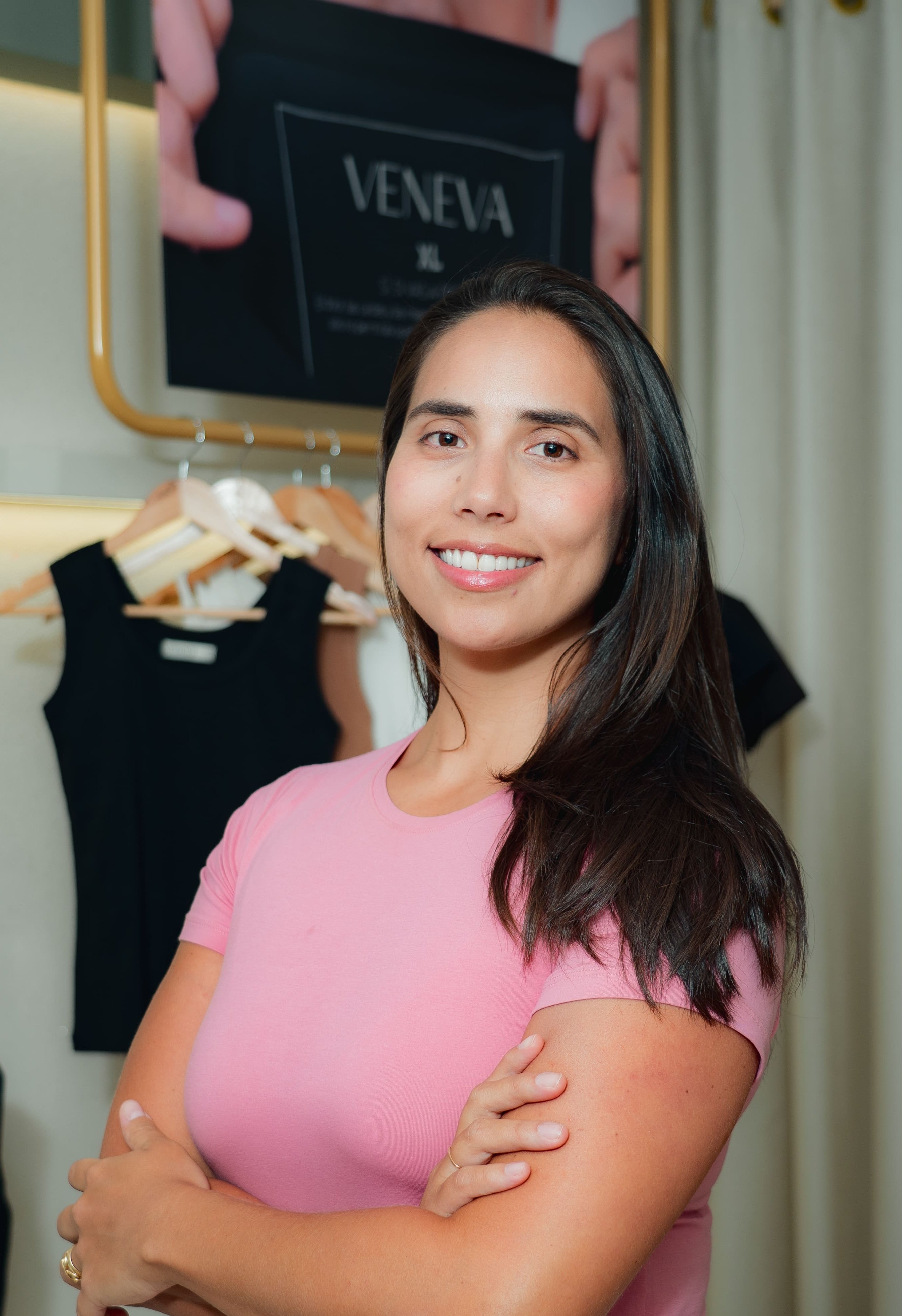 Eva_tienda_Veneva.jpg