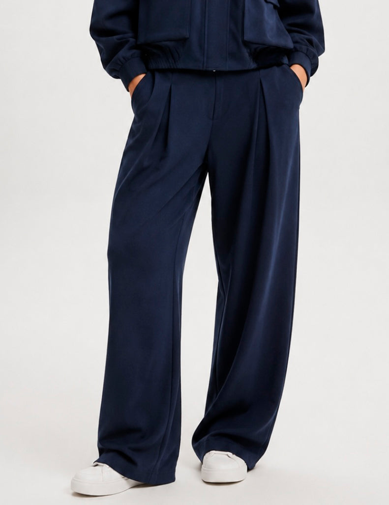 Pantalón Cargo Gamuza