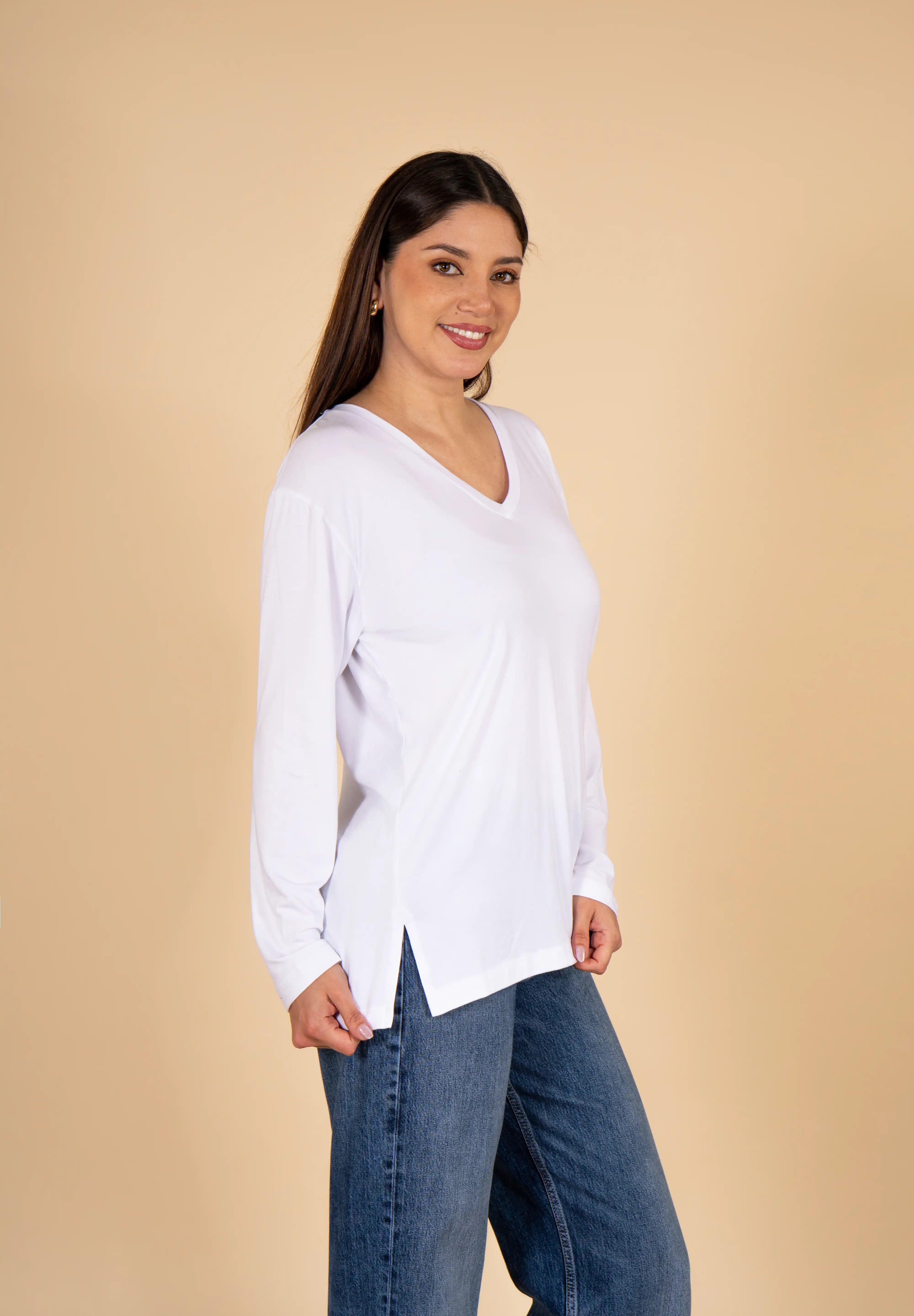 Polo Emma Manga Larga - Cuello V - Holgado