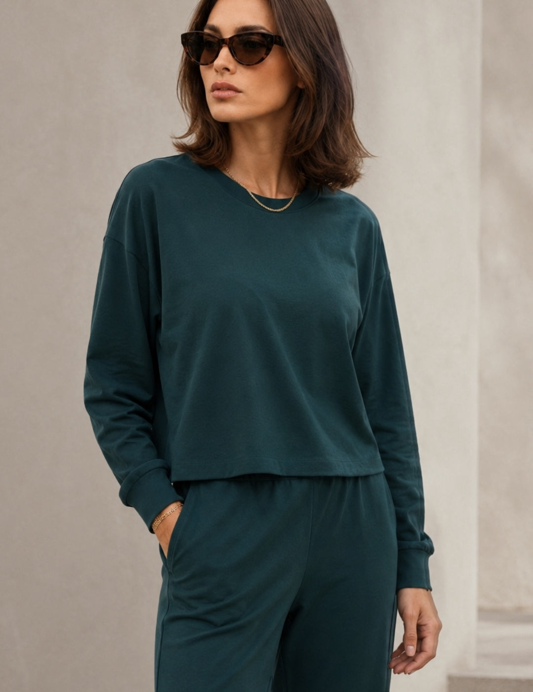 polera_clasica_verde_french_terry_24f3dddf-ba50-4ca7-b2da-14b44ce4b51a.jpg