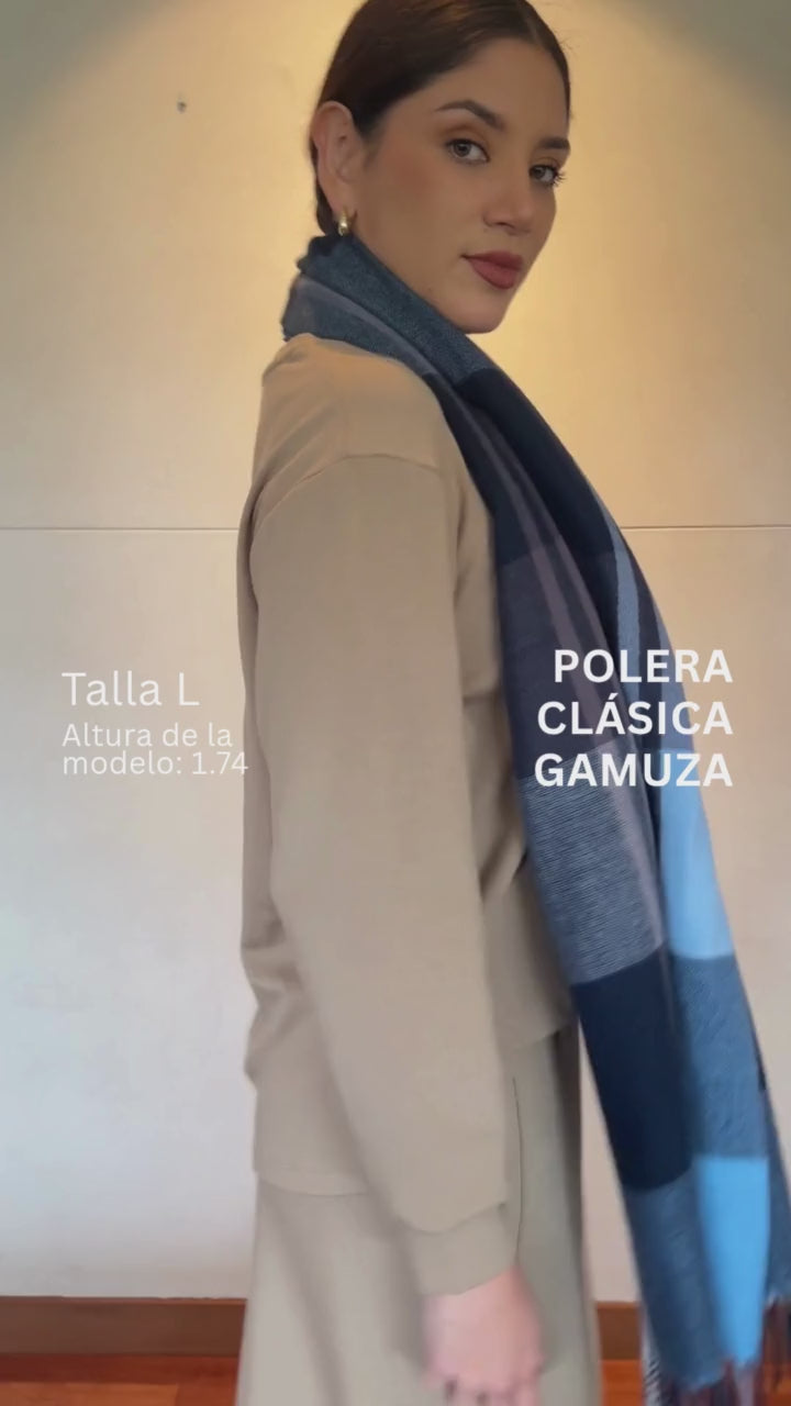 Polera Clásica Gamuza