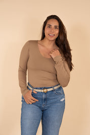 Polo Valeria Manga Larga - Modelador - Cuello V