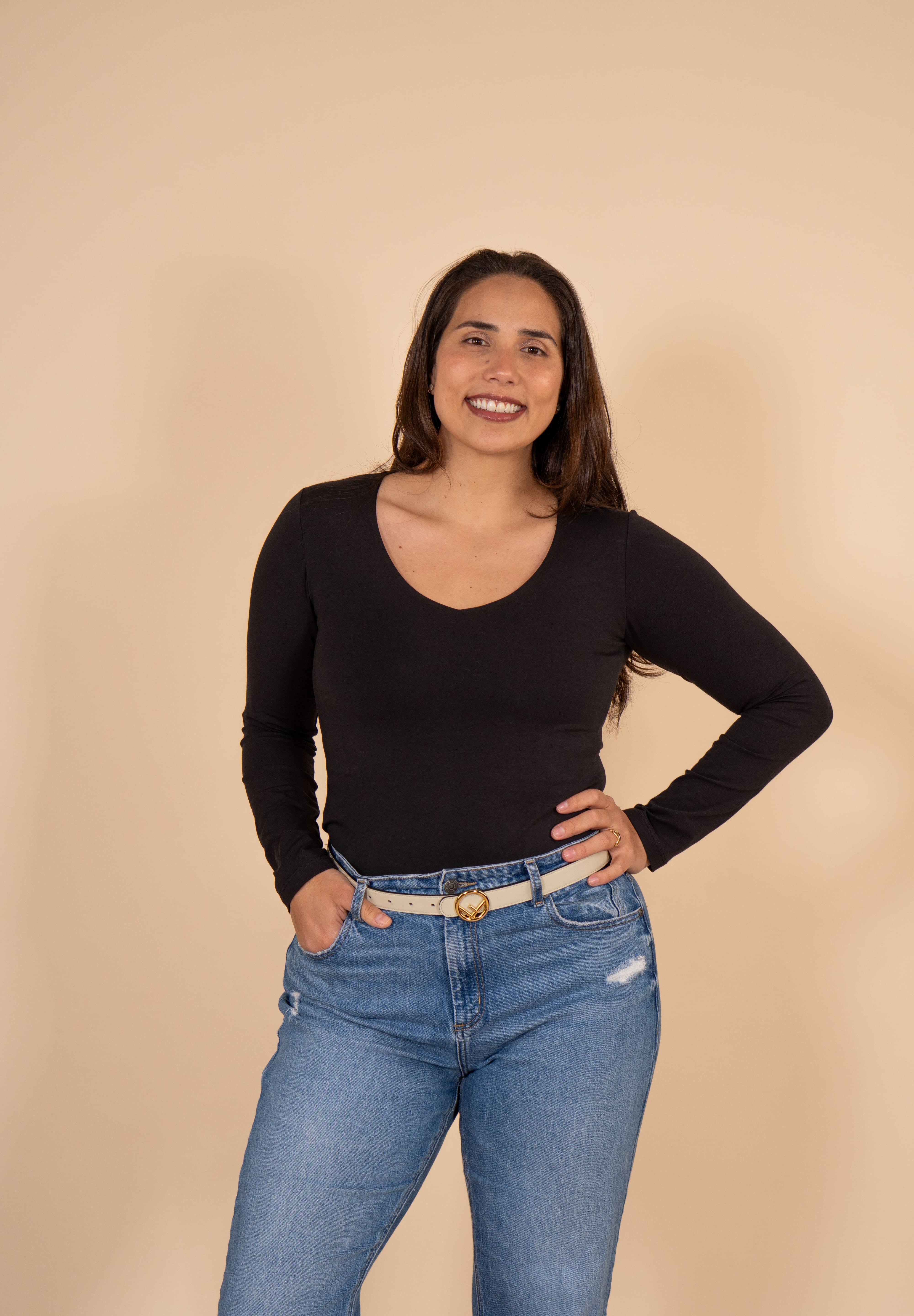 Polo Valeria Manga Larga - Modelador - Cuello V