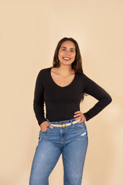 Polo Valeria Manga Larga - Cuello V - Modelador