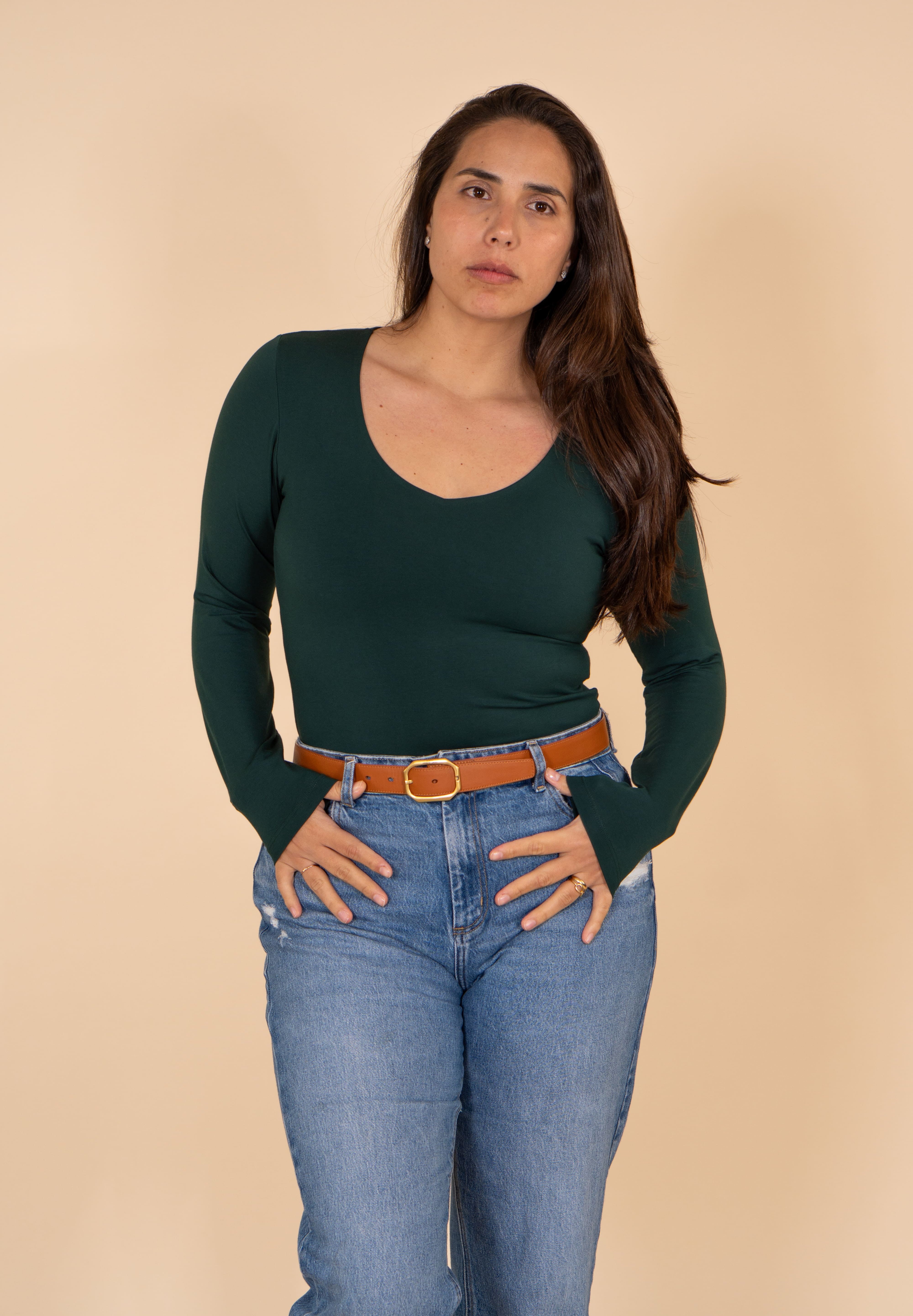 Polo Valeria Manga Larga - Modelador - Cuello V